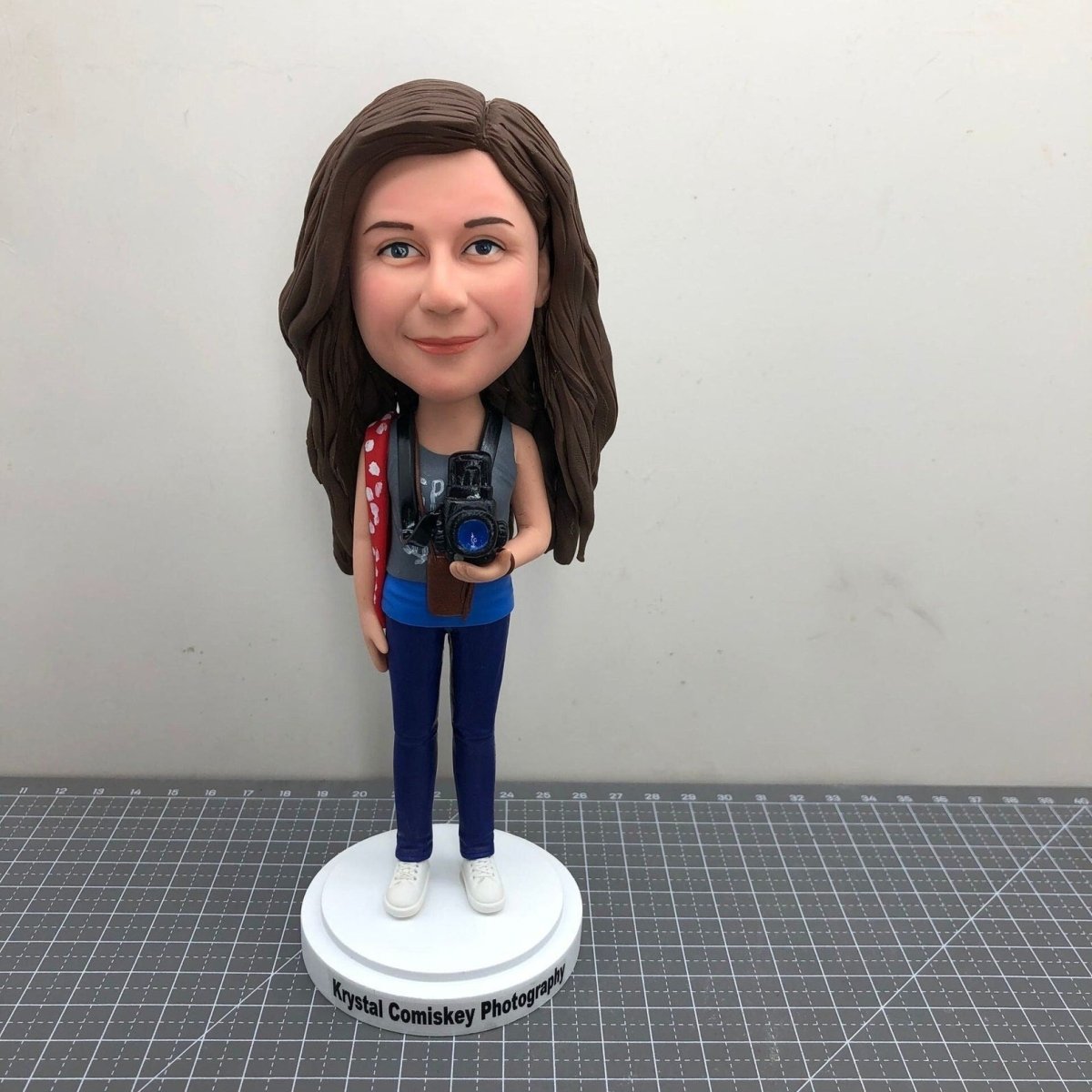 Custom photographer bobblehead with camera | Personalized figurines for ...